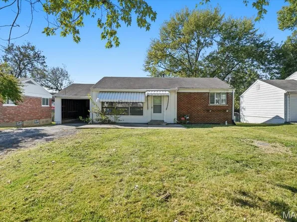 31 Westdell Dr, Saint Louis, MO 63136