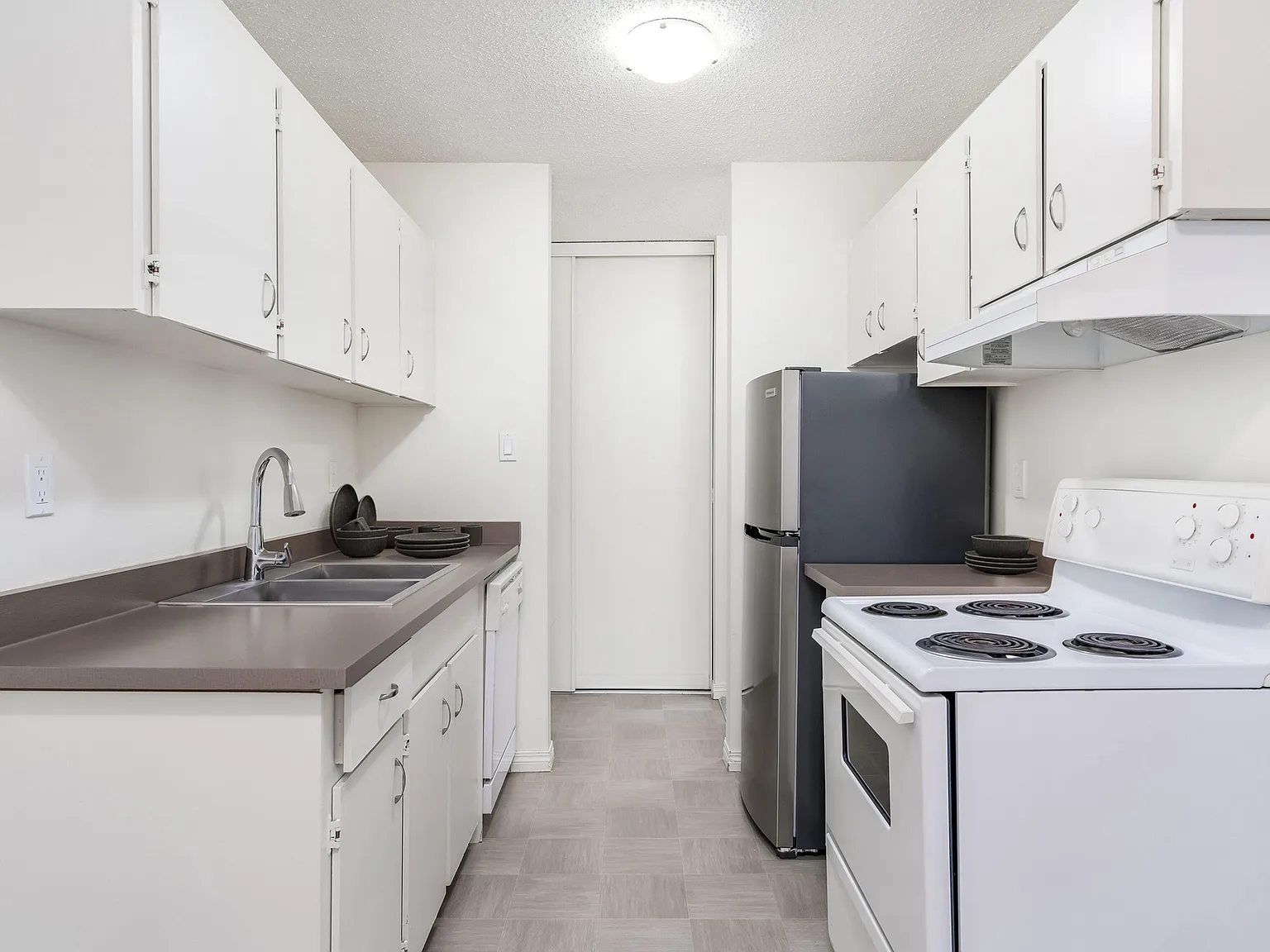 West Edmonton Court — Photo 1