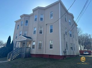 96 Nonotuck Ave #2R, Chicopee, MA 01013