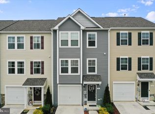 76 Capshaw Rd, Martinsburg, WV 25403