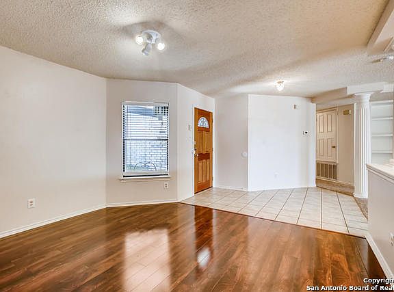 3rd image of 2613 Ashley Oak Dr