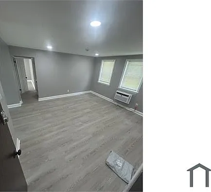 1 bed, $1,100 — Photo 2