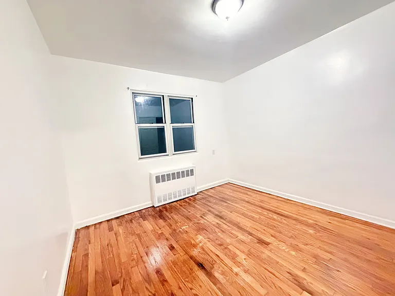 172-02 46th Ave #2 — Photo 3