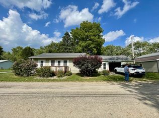 3510 Lake Shore Dr, Bremen, IN 46506