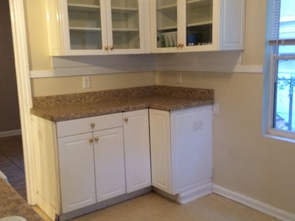 4th image of 2034 27th Ave N APT W
