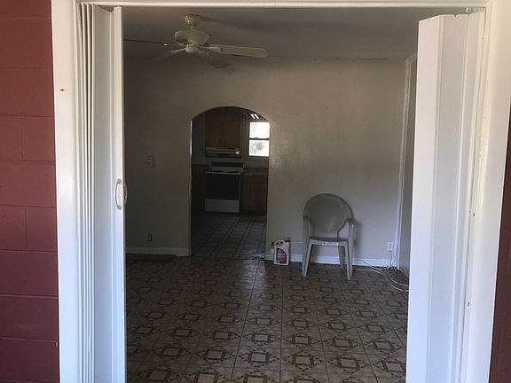 5th image of 9319 N 16th St