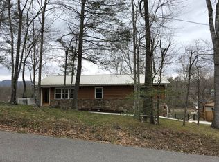 125 Turtle Point Ln, Caryville, TN 37714