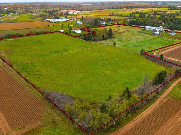 2nd image of 1089 Brackley Point Rd