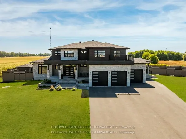 5758 Fernbank Rd, Ottawa, ON K2S 1B6