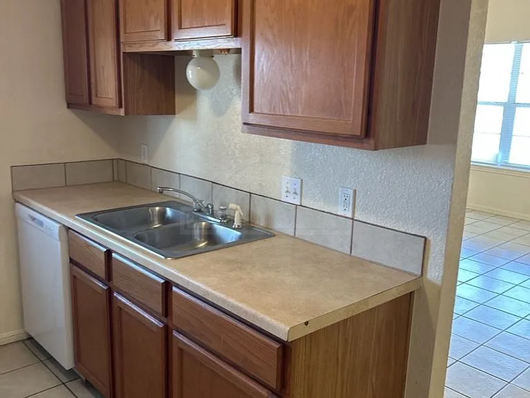 509 West Ave B, Copperas Cove — Photo 8