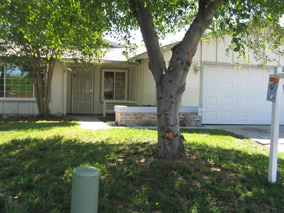 1st image of 7835 White Tail Way