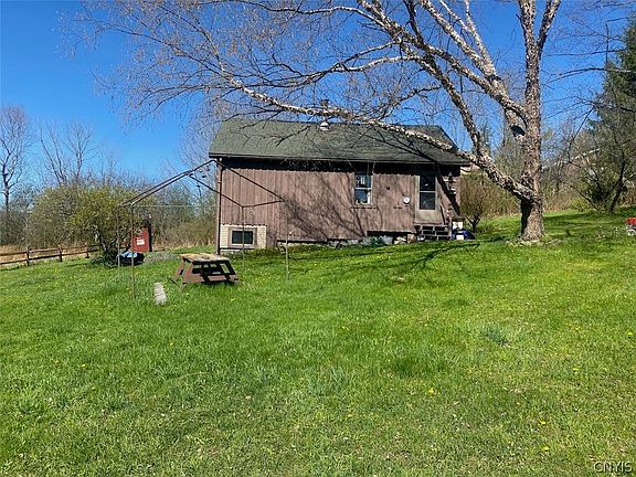 3rd image of 7309 Tibbetts Hill Rd