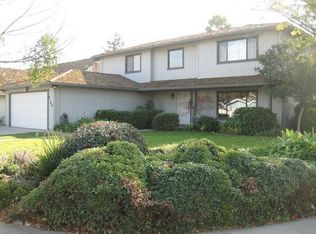 2100 Sunny Oak Ct, Modesto, CA 95355