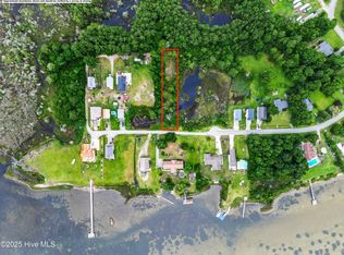 657 Canady Rd, Sneads Ferry, NC 28460