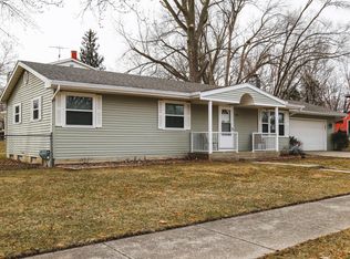 4001 Sheffield Blvd, Lansing, MI 48911