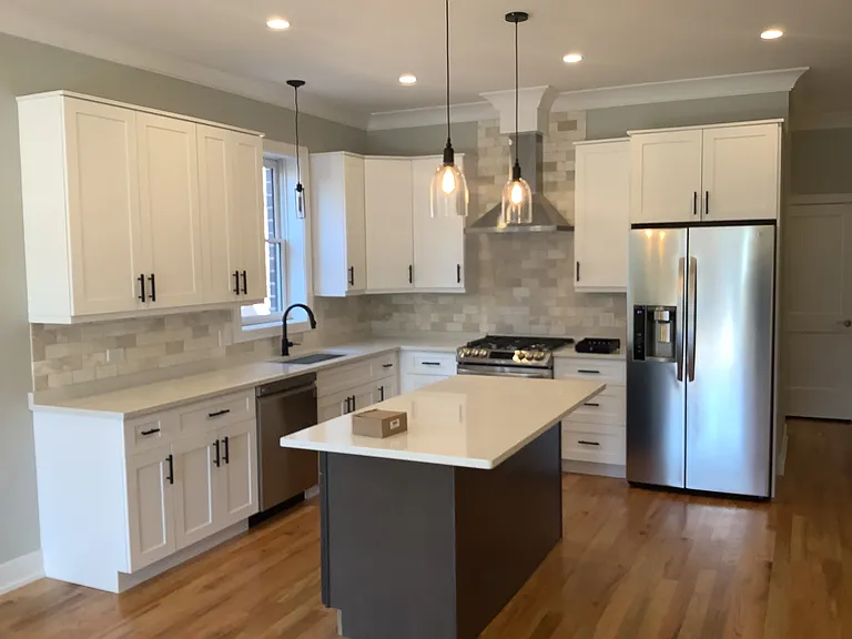 5522 W Higgins Ave #2E — Photo 7