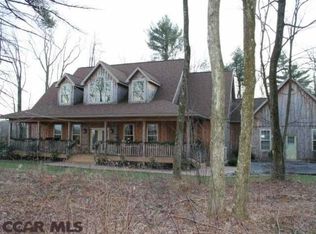 153 Saddle Rock Ln, Loganton, PA 17747