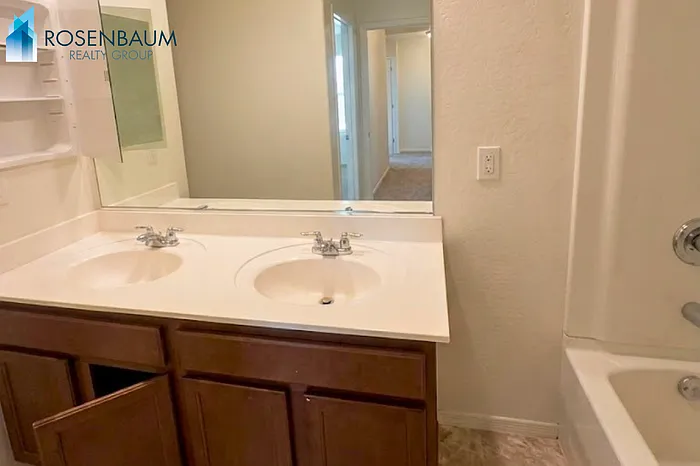 1353 W Pima Ave — Photo 7