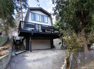 474 Hunt Ln, Crestline, CA 92325
