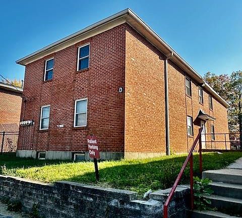 2nd image of 2635 Keokuk St
