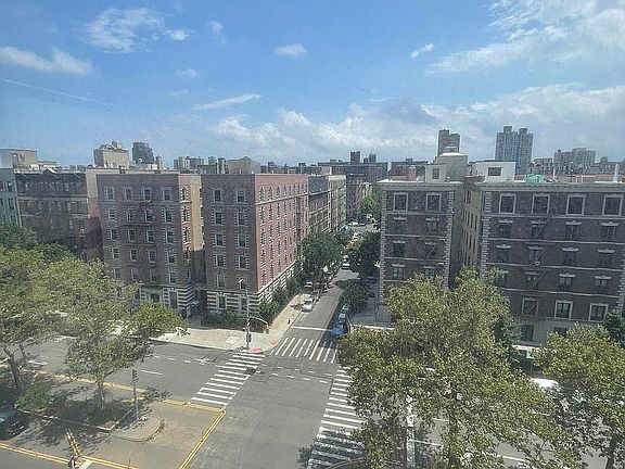 2nd image of 200 W 113th St #36