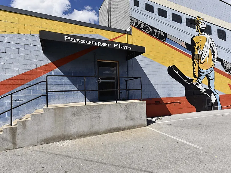 Leasing Office entrance