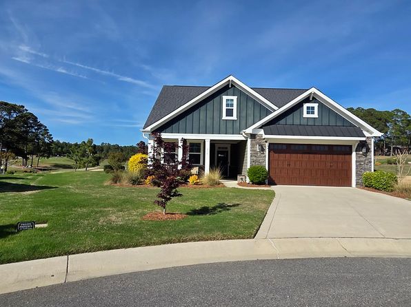 216 Holly Springs Ct
