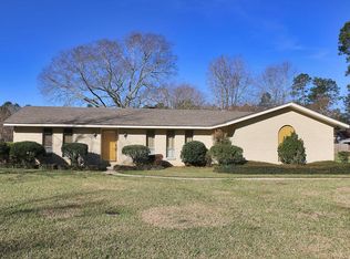 613 Ranchwood Dr, Hattiesburg, MS 39402