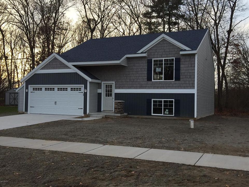 2nd image of 2670 Jolly Roger Dr