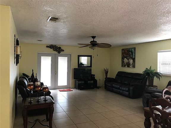 2nd image of 710 Marlowe Ave