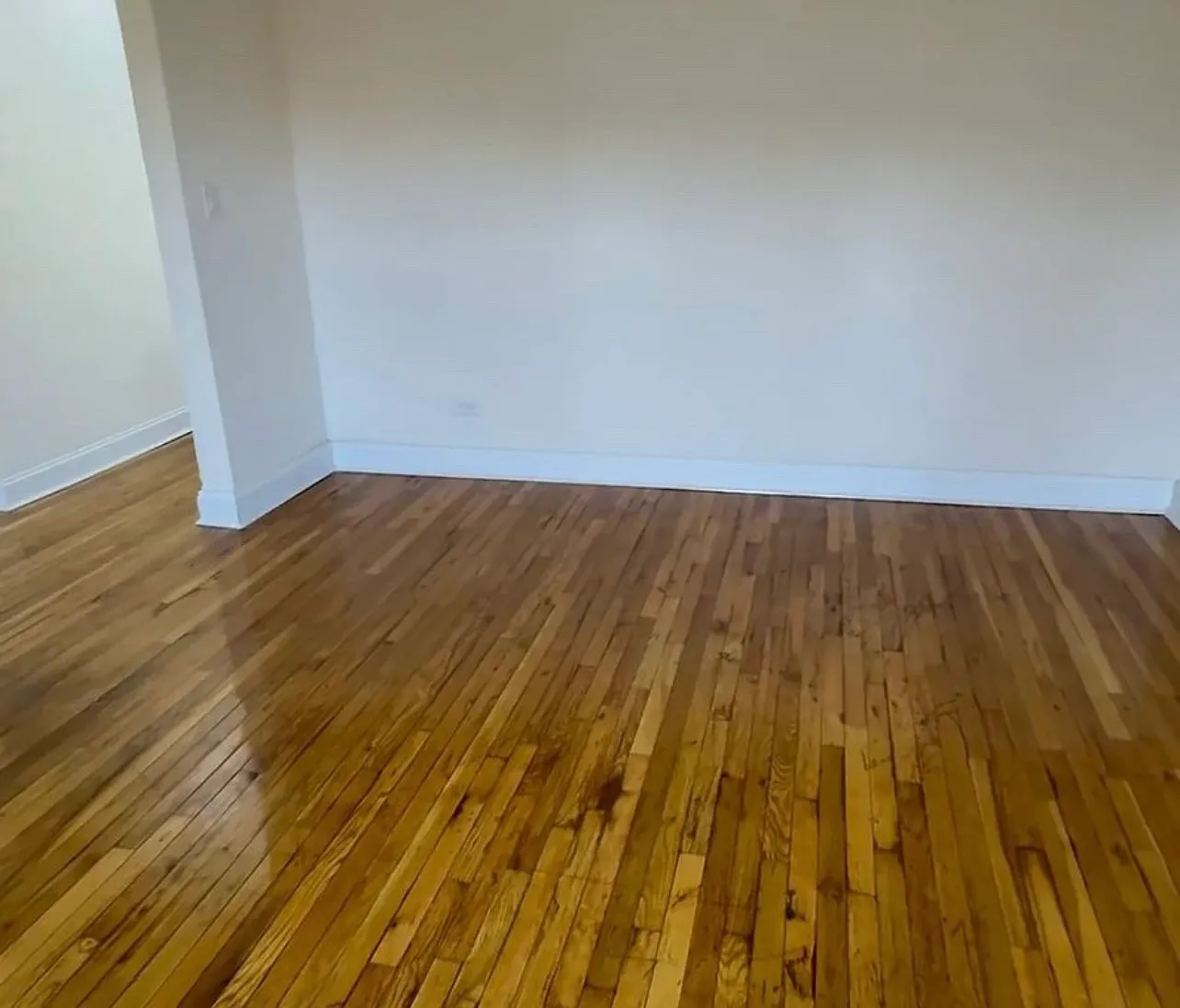 1 bed, 700 sqft, $2,300 — Photo 4