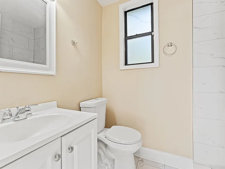 10172 Melanie Ave — Photo 11