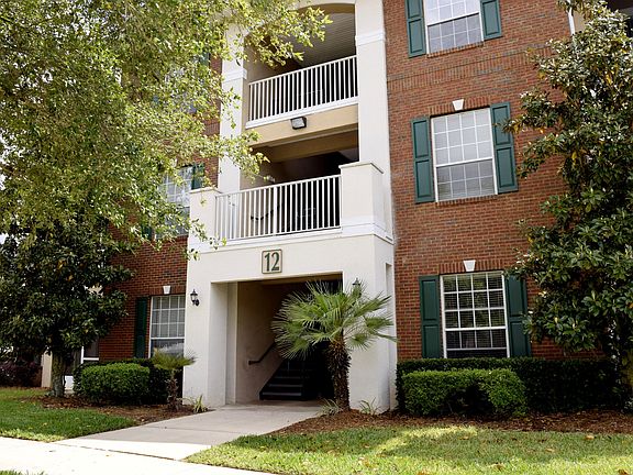 3rd image of 785 Oakleaf Plantation Pkwy Unit 1211