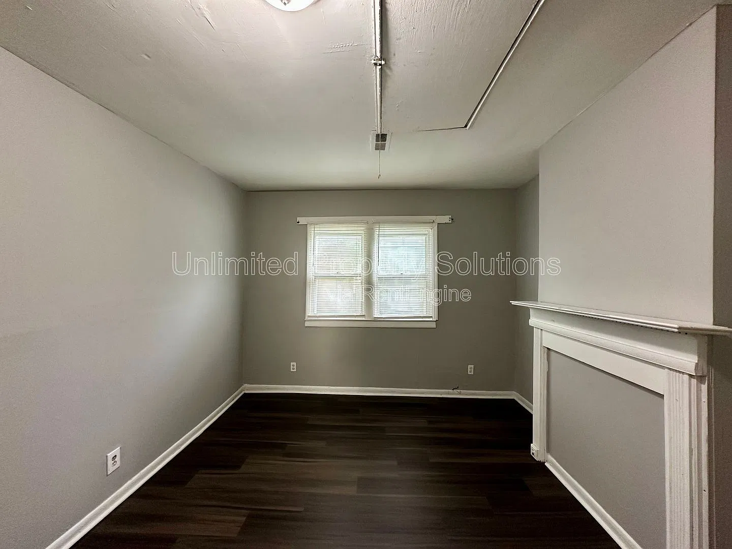 2 bed, 1.0 bath, 930 sqft, $1,595 — Photo 4