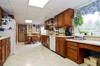 Kitchen / Breakfast Room