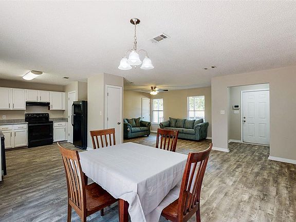 2nd image of 8657 Blue Jay Way