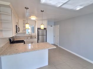 Silver Belle, Los Angeles, CA 90026