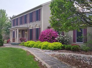 137 Prides Xing, Shenandoah Junction, WV 25442