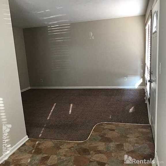 2nd image of 711 S Prairie St APT 5