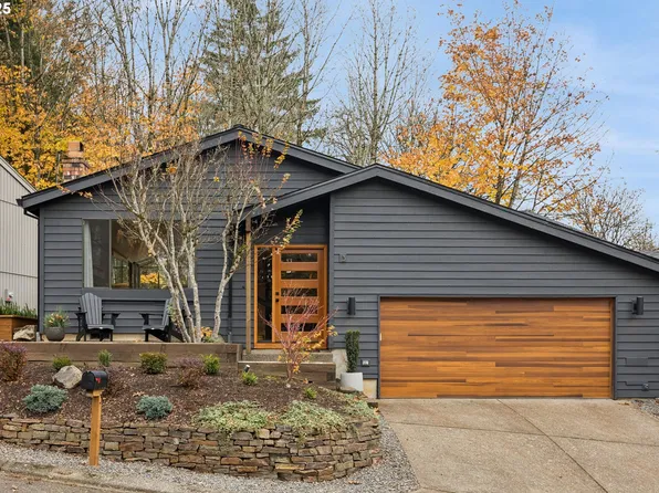3 Mountain Cir, Lake Oswego, OR 97035