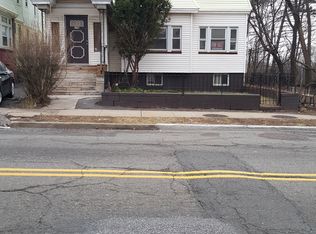 178 Osborne Ter #2, Newark, NJ 07112