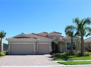 2250 Vermont Ln, Naples, FL 34120