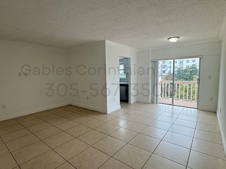 22 Salamanca Ave — Photo 15