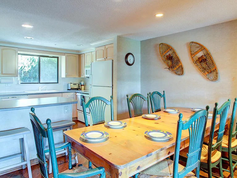 1040 Sugar Mountain Dr #D-24 — Photo 7