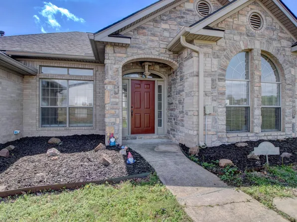 226 Country Club Pkwy, Maumelle, AR 72113