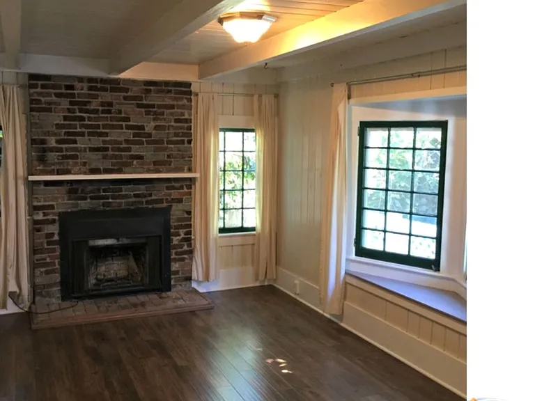 320 Main St — Photo 4
