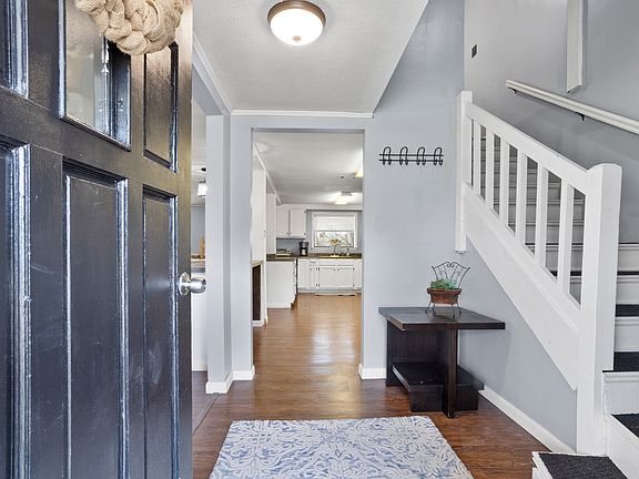 4th image of 941 Bayview Ave #941