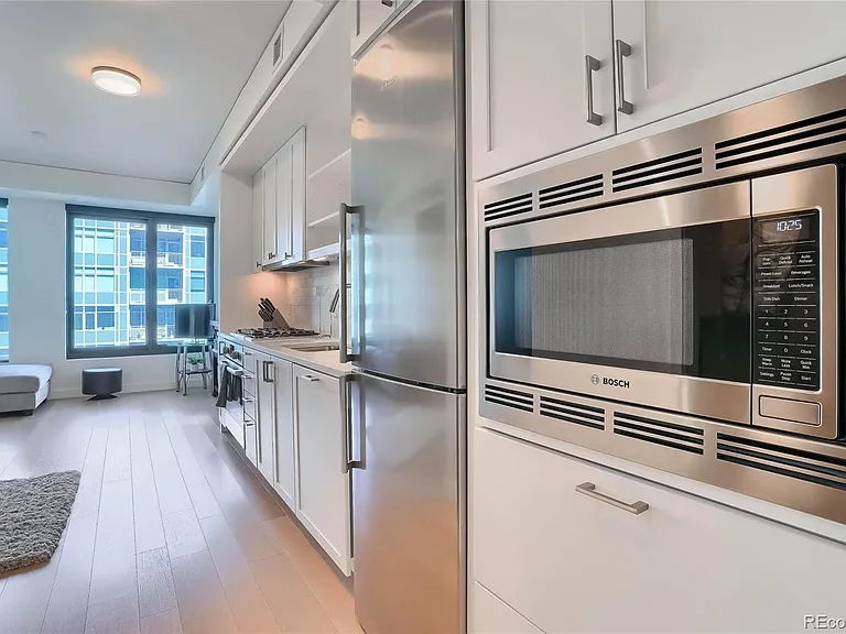 1750 Wewatta St #1105 — Photo 12