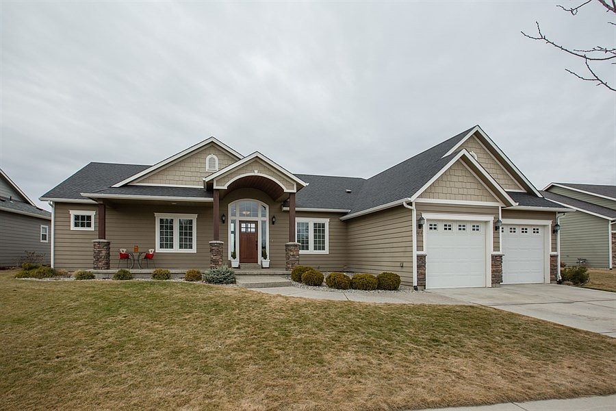 1st image of 7414 S West Terrace Dr