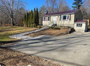 1653 Snake Hill Rd, Glocester, RI 02857